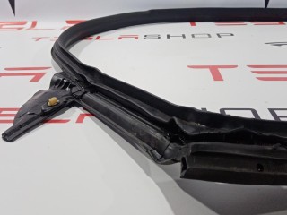 Уплотнитель проема дверного, ориг. номер 1090510-00-K, Tesla Model 3 2017-2021