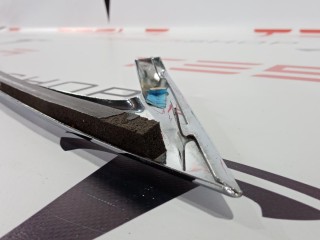 Молдинг кузова боковой, ориг. номер 1032124-50-F, Tesla Model X 2015-2021