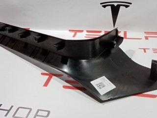 Накладка стойки А, ориг. номер 1007968-00-C, Tesla Model S 2012-2016