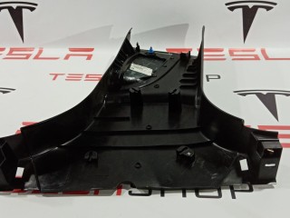 Накладка стойки B, внутренняя, ориг. номер 1002523-08-B, Tesla Model S 2012-2016