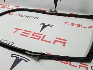 Уплотнитель проема дверного, Tesla Model S 2012-2016