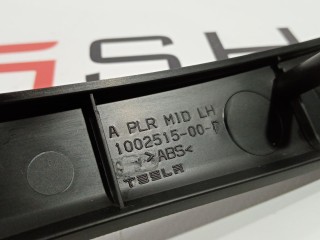 Накладка стойки А, (средняя высота), ориг. номер 1002515-00-D, Tesla Model S 2012-2016