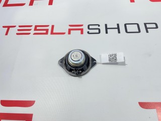прочая запчасть, ориг. номер 1004833-01-A, Tesla Model S 2012-2016