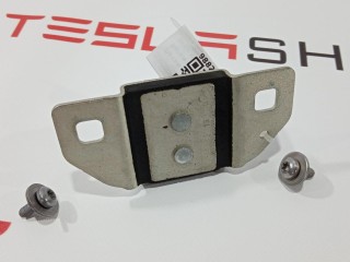 Петля замка крышки багажника, ориг. номер A2127400132, 1009419-00-B, Tesla Model S 2012-2016