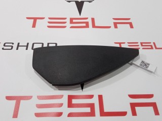 Накладка боковая торпеды, ориг. номер 1028360-00-A, 1028362-00-A, Tesla Model S 2012-2016
