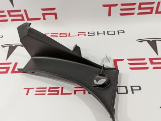 Накладка багажного проема наружная, ориг. номер 1021438-00-D, 1006675-00-D, Tesla Model S 2012-2016