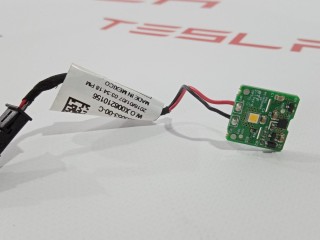 Элемент подсветки двери, ориг. номер 1053053-00-C, Tesla Model X 2015-2021
