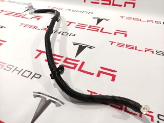 Кабель DCDC конвертера (плюс), ориг. номер 1028941-00-A, Tesla Model S 2012-2016