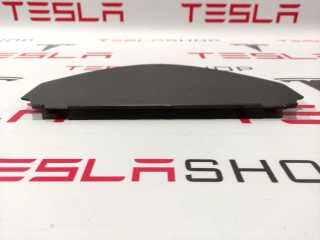 Козырек малого монитора нижний, ориг. номер 1002274-00-E, Tesla Model S 2012-2016