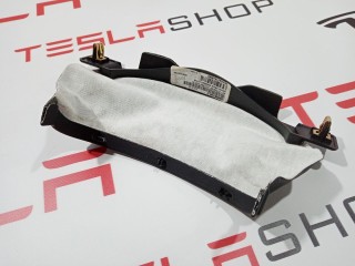 Накладка декоративная рулевой колонки, ориг. номер 1008303-00-D, Tesla Model S 2012-2016