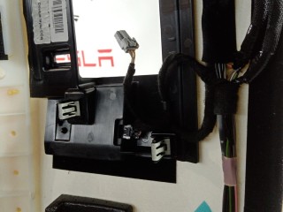 Фонарь подсветки салона, ориг. номер 1002543-00-C, Tesla Model S 2012-2016