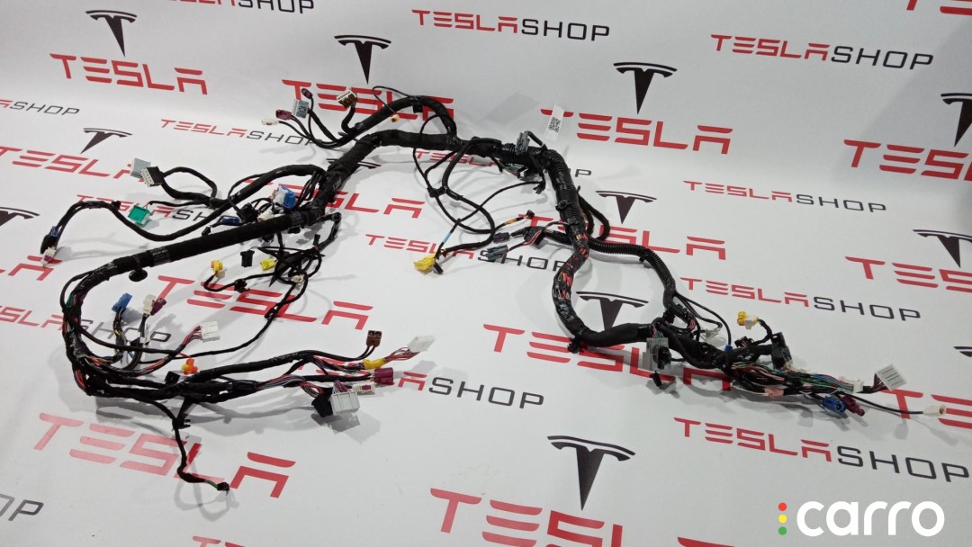 Электропроводка центральной панели Tesla Model S 2012-2016, 1004422-94-T, фото 1