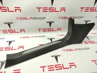 Накладка стойки А, ориг. номер 1030393-00-D, Tesla Model S 2012-2016