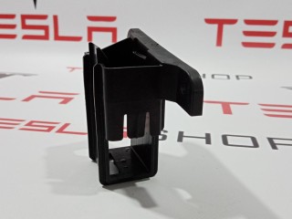 Кронштейн крепления модуля Homelink, ориг. номер 1056951-00-C, Tesla Model S 2012-2016