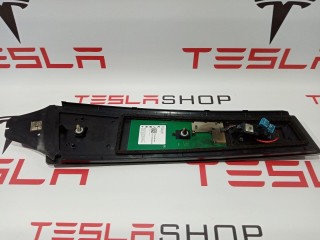 Накладка стойки B, наружная, ориг. номер 1516258-00-D, 1494241-00-A, Tesla Model Y 2020-2026