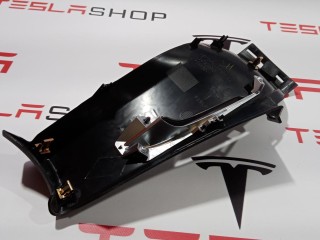 Накладка ремня безопасности стойки С, ориг. номер 1024732-00-C, Tesla Model S 2012-2016
