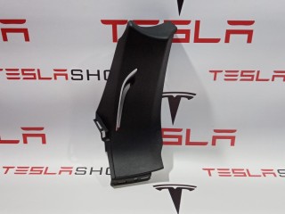 Накладка ремня безопасности стойки С, ориг. номер 1024730-00-C, Tesla Model S 2012-2016
