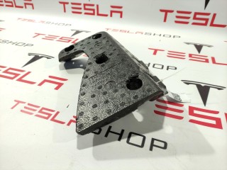 Панель для отдыха ноги водителя (пенопласт), ориг. номер 1104861-00-A, Tesla Model S 2012-2016