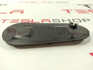 Заглушка замка двери, ориг. номер 1064670-00-A, Tesla Model S 2012-2016