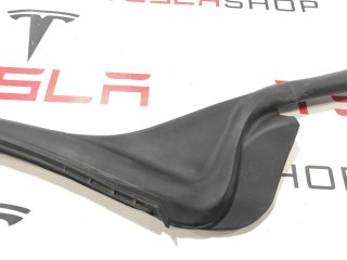 Уплотнитель проема дверного, ориг. номер 6009585-00-I, Tesla Model S 2012-2016