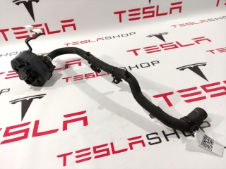 Шланги охлаждающей жидкости, ориг. номер 1067473-00-H, Tesla Model S 2012-2016