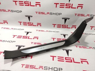 Накладка стойки А, ориг. номер 1030394-00-D, Tesla Model S 2012-2016