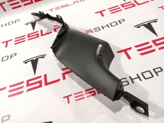 Накладка ремня безопасности стойки С, ориг. номер 1086285-00-F, Tesla Model 3 2017-2021