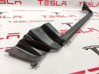 Уплотнитель стекла внутренний двери, ориг. номер 1090503-00-F, Tesla Model 3 2017-2021