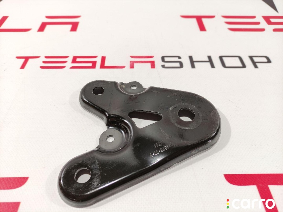 Пластина заднего подрамника Tesla Model 3 2017-2021, 1044576-00-B, фото 1