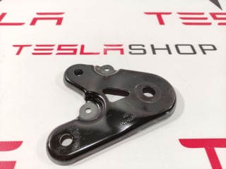 Пластина заднего подрамника, ориг. номер 1044576-00-B, Tesla Model 3 2017-2021