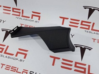 Накладка ремня безопасности стойки С, ориг. номер 1007928-00-B, Tesla Model S 2012-2016