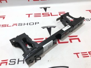 Кронштейн крепления сиденья, ориг. номер 1490675-00-D, Tesla Model Y 2020-2026
