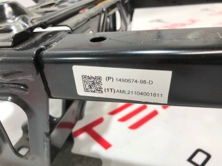 Кронштейн крепления сиденья, ориг. номер 1490674-00-D, Tesla Model Y 2020-2026