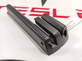 прочая запчасть, ориг. номер 1031676-00-A, Tesla Model S 2012-2016