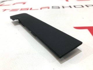 Заглушка обшивки (карты) двери, ориг. номер 1633657-01-F, 1566086-00-A, Tesla Model S 2-й рест 2021-2026