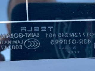 стекло панорамной крыши, ориг. номер 1770888-00-D, Tesla Model 3 2 2024-2026