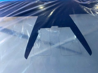 Стекло лобовое, ориг. номер 1715633-00-F, 1715638-99-J, Tesla Model 3 2 2024-2026