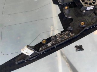 Стекло лобовое, ориг. номер 1715633-00-F, 1715638-99-J, Tesla Model 3 2 2024-2026