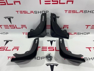 Брызговик, Tesla Model Y 2020-2026