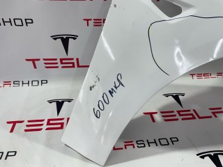 Крыло переднее правое, ориг. номер 1081400-00-D, Tesla Model 3 2017-2021