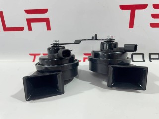 Клаксон передний, ориг. номер 1486943-00-A, 1109660-00-A, Tesla Model 3 2017-2021