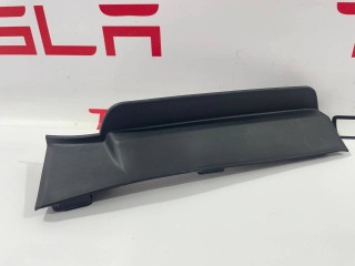 брызговик передний правый, ориг. номер 1054804-00-D, 1054802-00-D, Tesla Model X 2015-2021