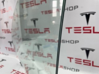 стекло двери передней левой, ориг. номер 1568570-00-C, Tesla Model 3 2 2024-2026