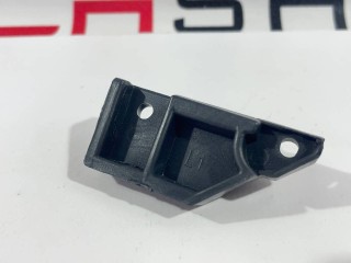 крепление переднего бампера левое, ориг. номер 2013442-S0-G, 1734299-00-H, Tesla Model 3 2 2024-2026