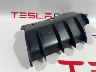 крепление бампера переднего левый, ориг. номер 1084169-00-B, Tesla Model 3 2017-2021