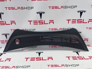 Подкапотный пластик бокса, ориг. номер 1081675-00-B, 1081692-00-C, Tesla Model 3 2017-2021