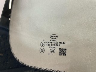 Стекло лобовое, ориг. номер SA3HV-5206010C, 15598399-00, BYD Song Plus EV