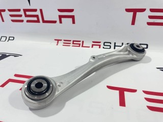 рычаг задний, ориг. номер 1027421-00-C, 1027426-00-C, Tesla Model X 2015-2021