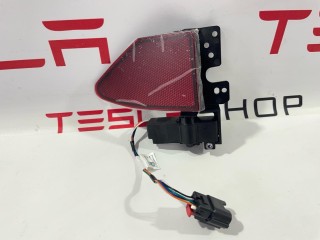 прочая запчасть, ориг. номер 1038548-00-I, 1038557-00-C, 1042766-00-J, Tesla Model X 2015-2021