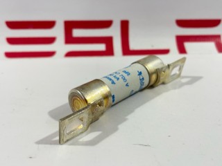 Предохранитель выс. основной батареи RS309-MF 14LB DC700V 63A, ориг. номер 5020206, RS309-MF, Tesla Model 3 2017-2021